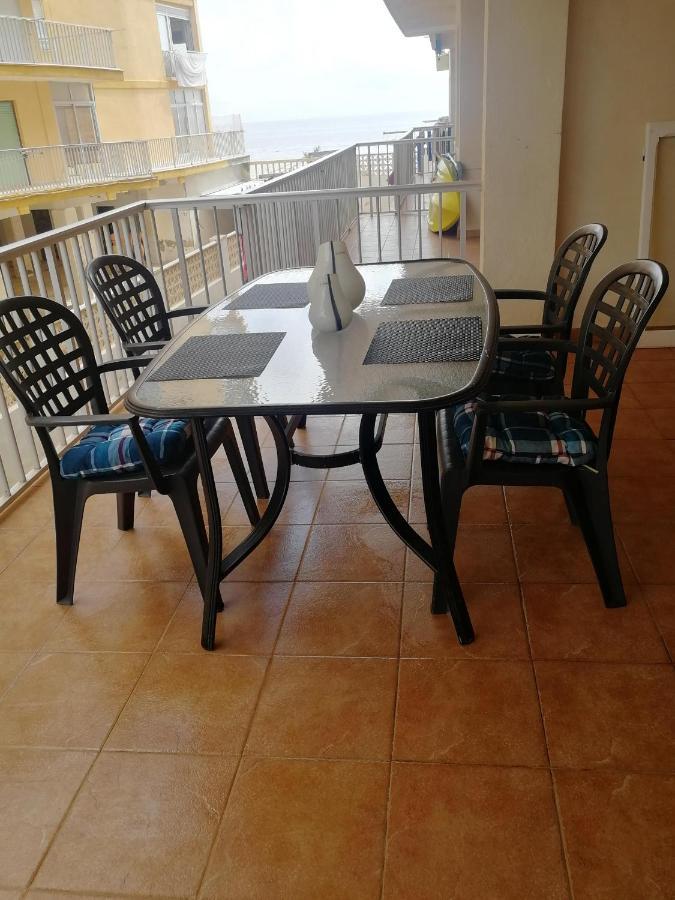Apartamento Entero Primera Linea De Playa, Pet Friendly Tavernes de Valldigna Exterior photo
